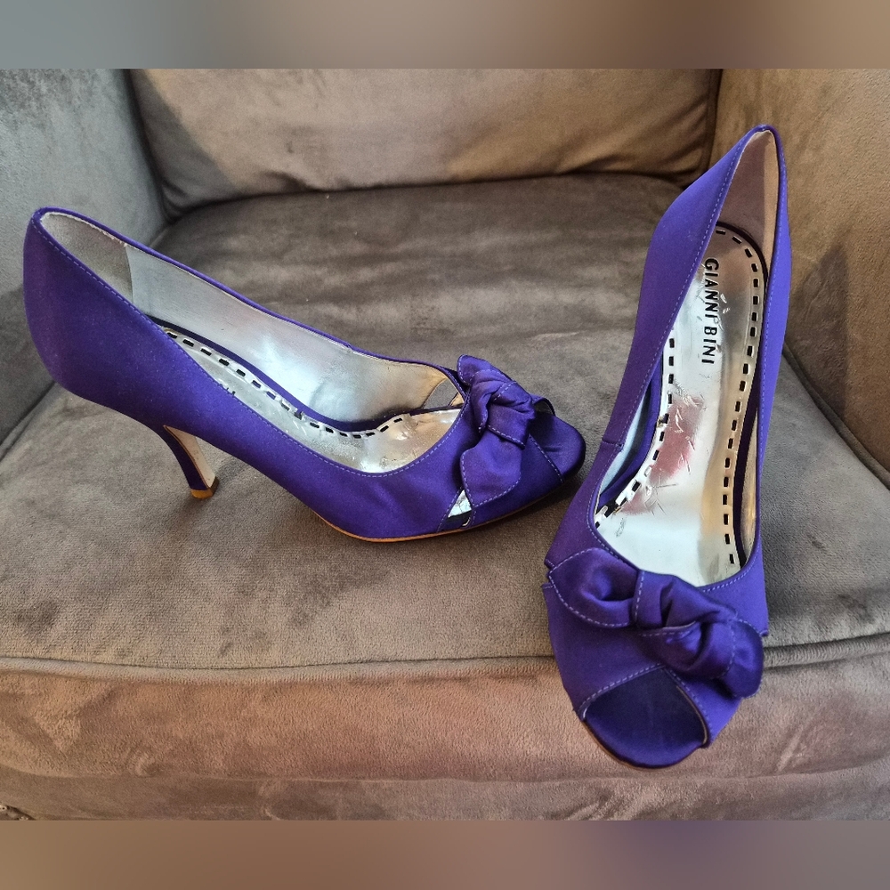 Gianni Bini Purple Women's Heels